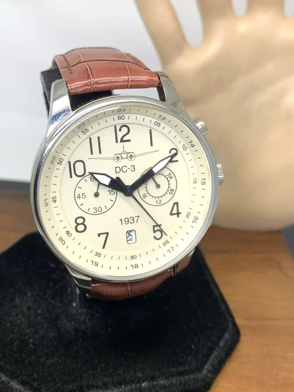 DC-3 Men's Watch 1499 Aviator Quartz Chronograph Brown Leather Strap 45mm